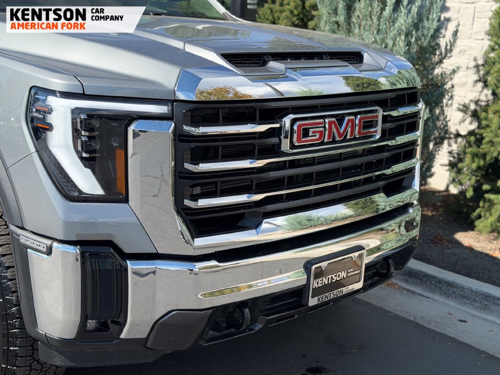 Used 2026 GMC Sierra 2500 SLT AWD/4WD image 11