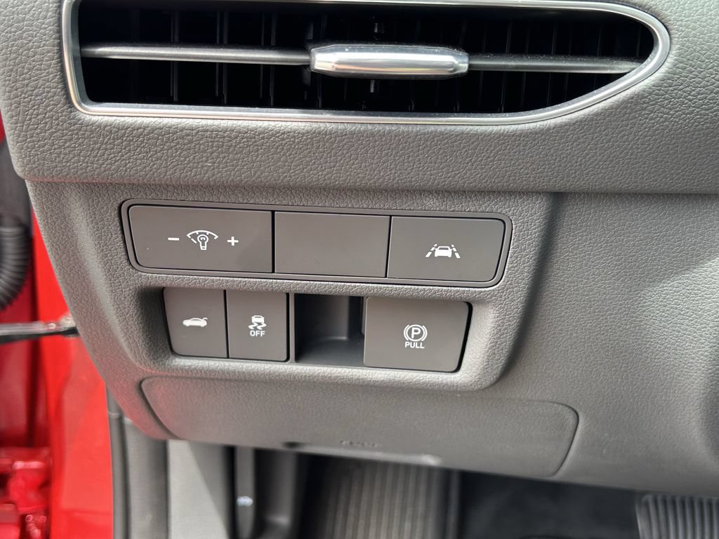 Used 2020 Hyundai Sonata Limited FWD image 30