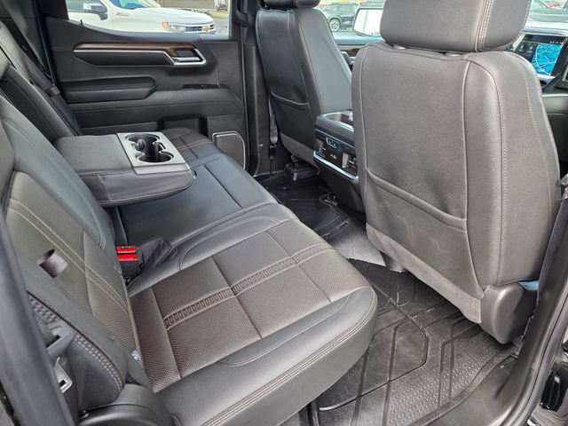 Used 2026 Chevrolet Silverado 1500 High Country w/ Midnight Edition AWD/4WD image 43