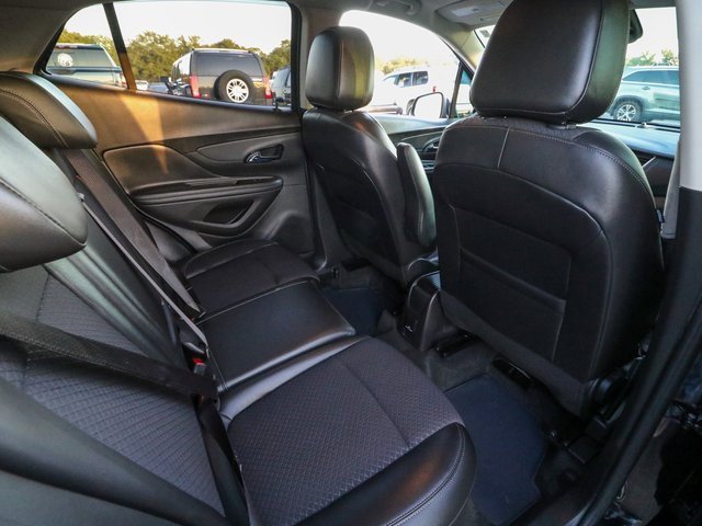 Certified 2022 Buick Encore Preferred w/ Safety Package image 23