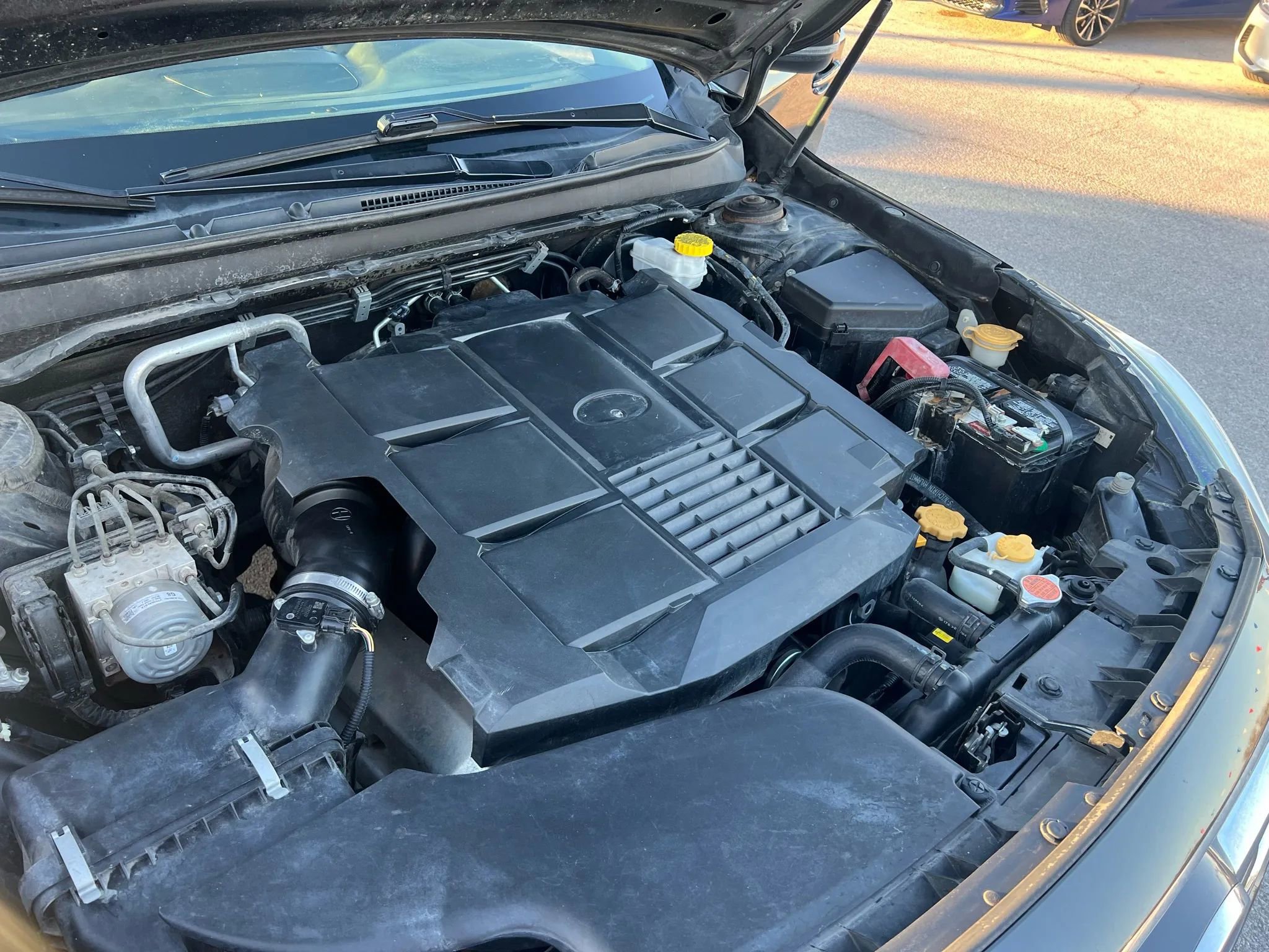 Used 2018 Subaru Outback 3.6R Touring w/ Popular Package #3 image 30