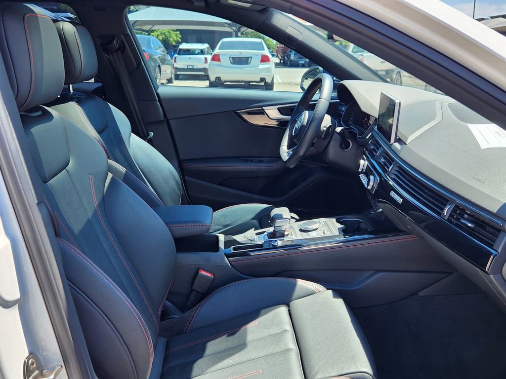 Used 2018 Audi A4 2.0T Premium Plus w/ Premium Plus Package AWD/4WD image 16