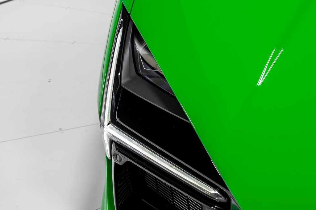 Used 2024 Lamborghini Revuelto image 41