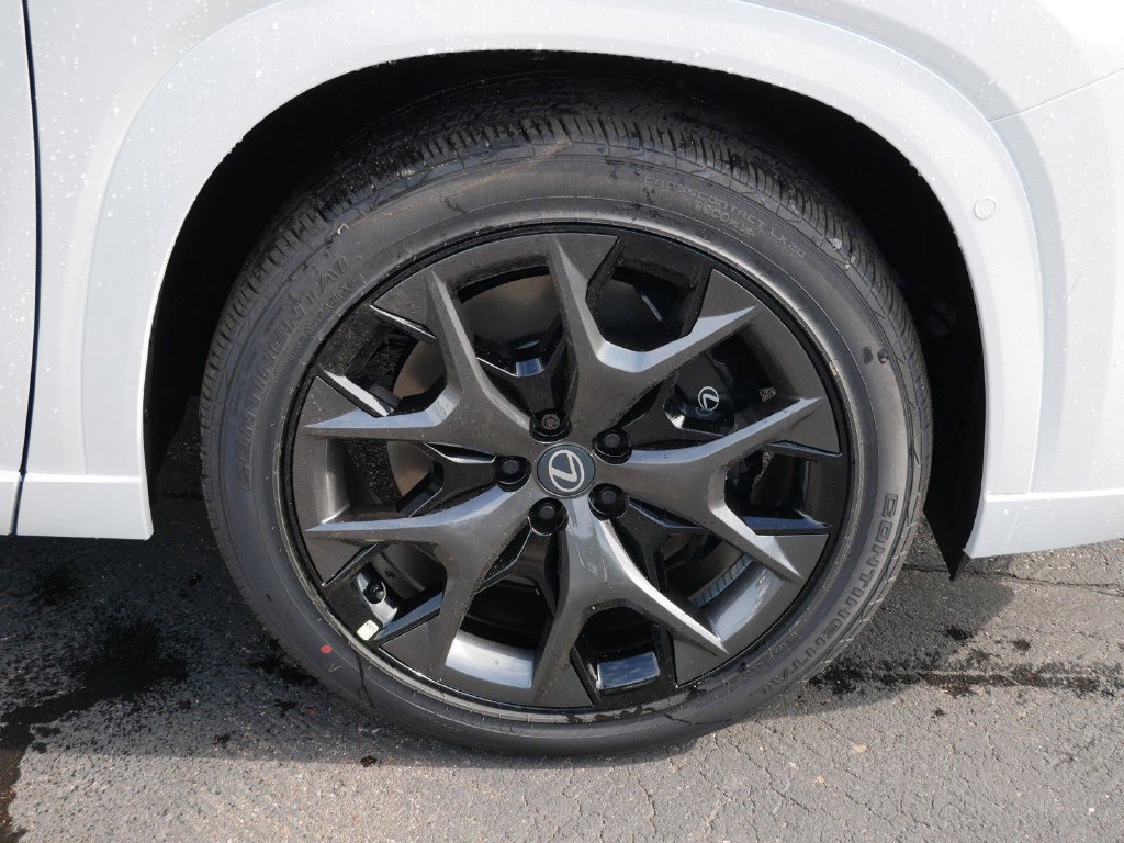 New 2026 Lexus TX 500h AWD w/ Technology Package image 8