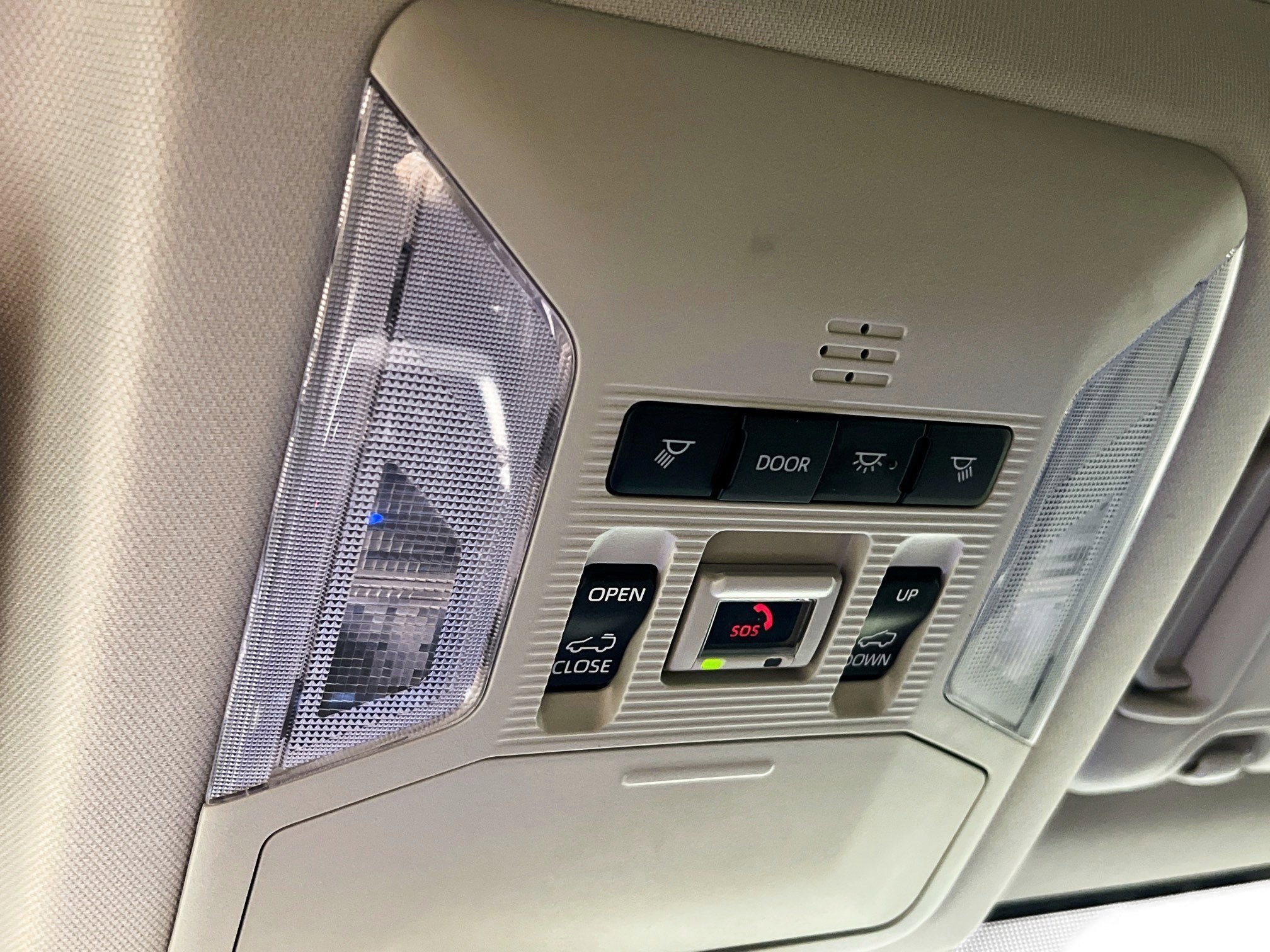 Used 2024 Toyota RAV4 XLE image 22