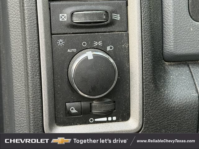 Used 2017 RAM 1500 Tradesman w/ Power & Remote Entry Group RWD image 26