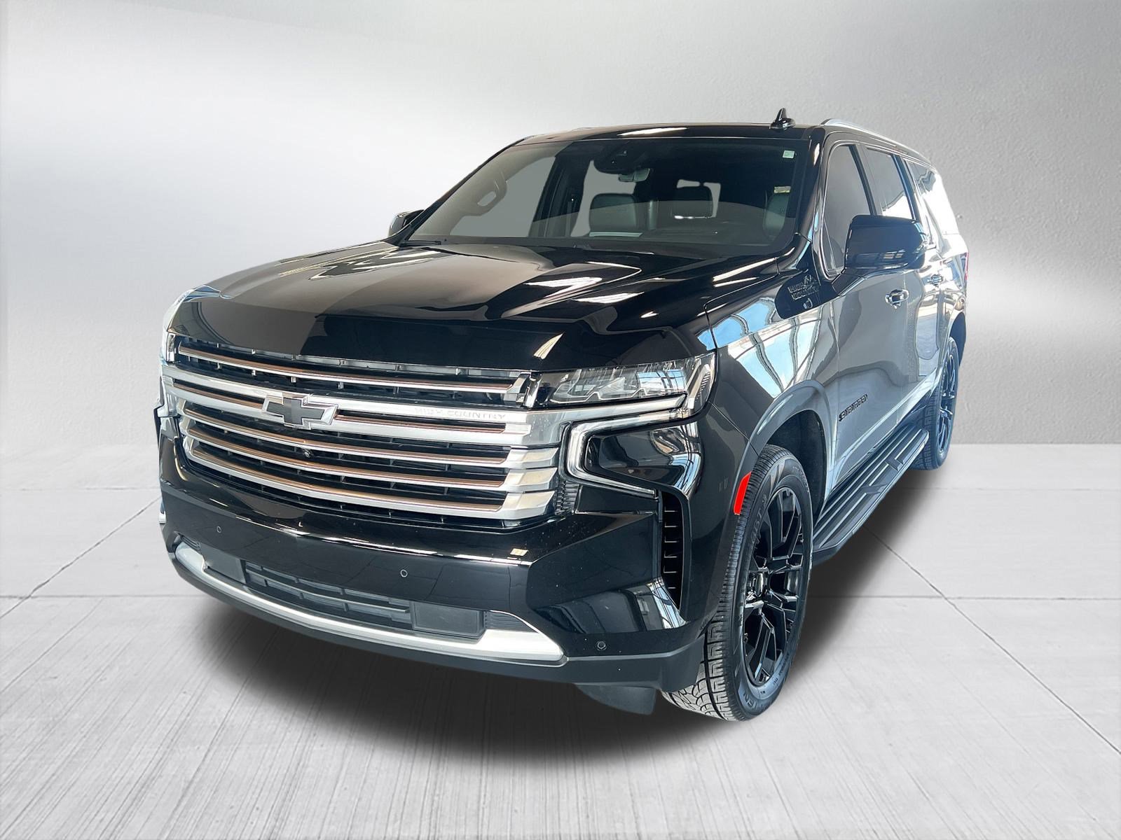 Used 2023 Chevrolet Suburban High Country w/ Advanced Technology Package