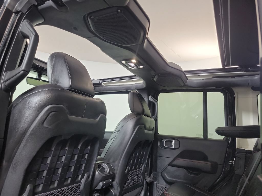 Used 2021 Jeep Wrangler Unlimited Rubicon AWD/4WD image 23