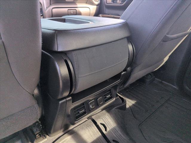 Used 2020 GMC Sierra 1500 SLE w/ SLE Value Package image 23