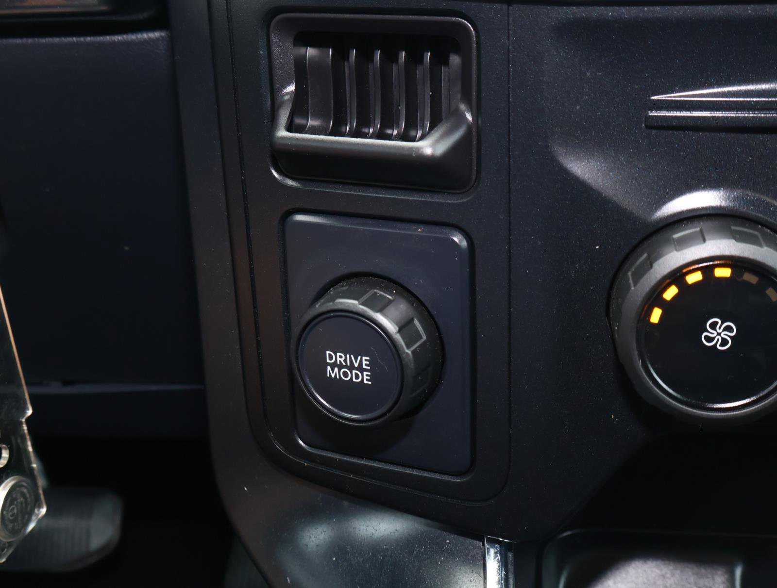 Used 2024 Ford F150 STX image 26