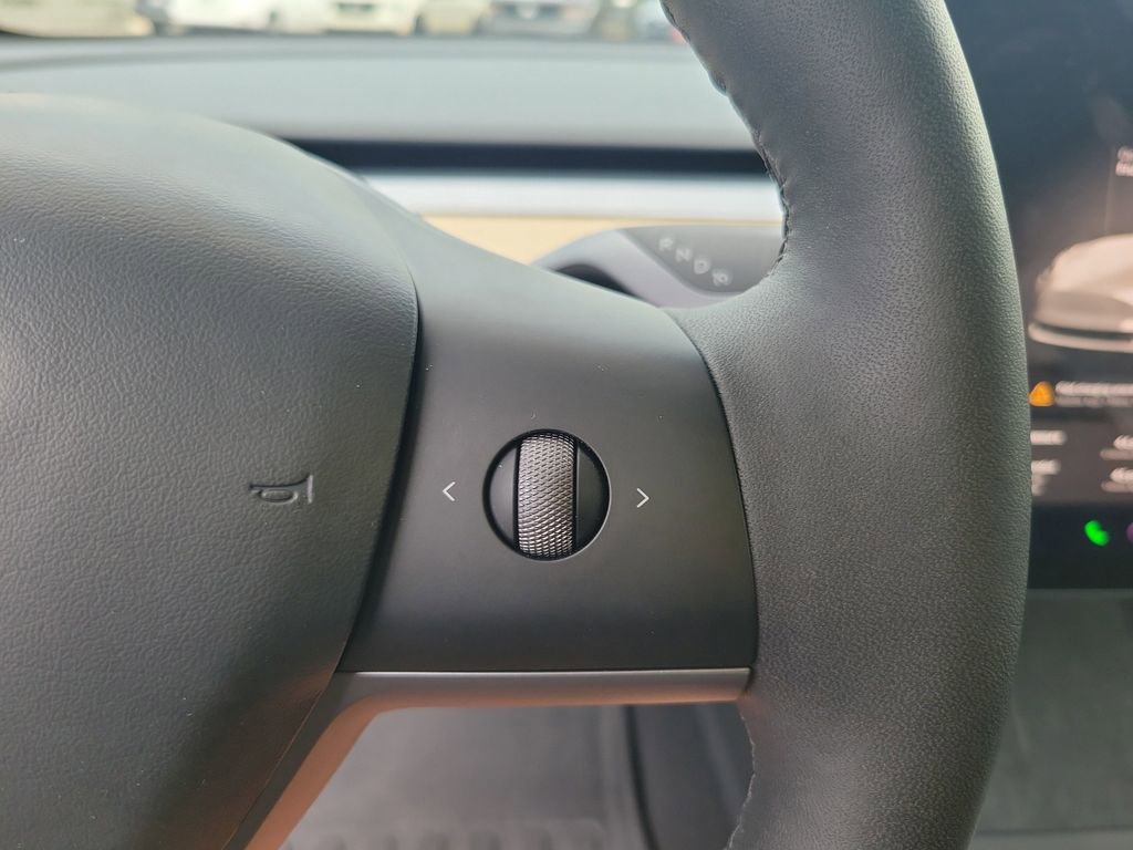 Used 2023 Tesla Model 3 Standard Range RWD image 20