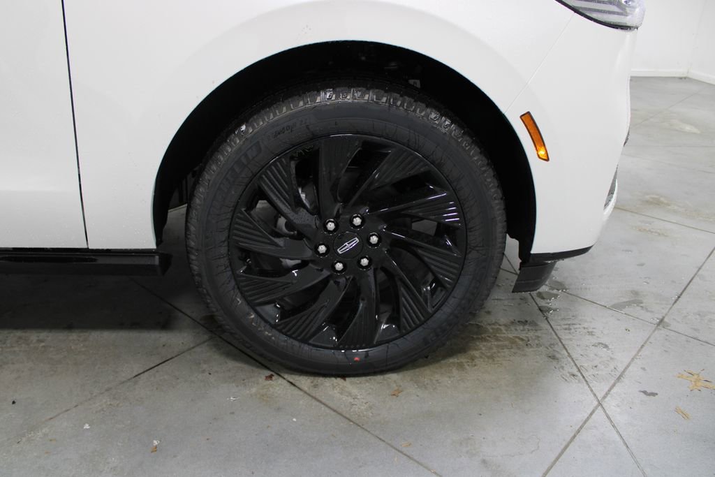 New 2026 Lincoln Navigator Reserve image 11