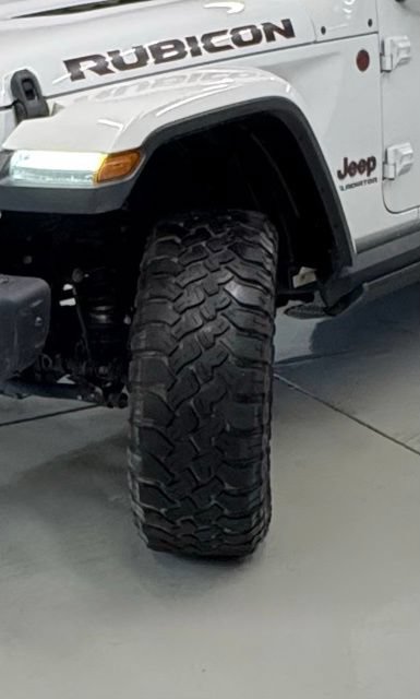 Used 2020 Jeep Gladiator Rubicon AWD/4WD image 29