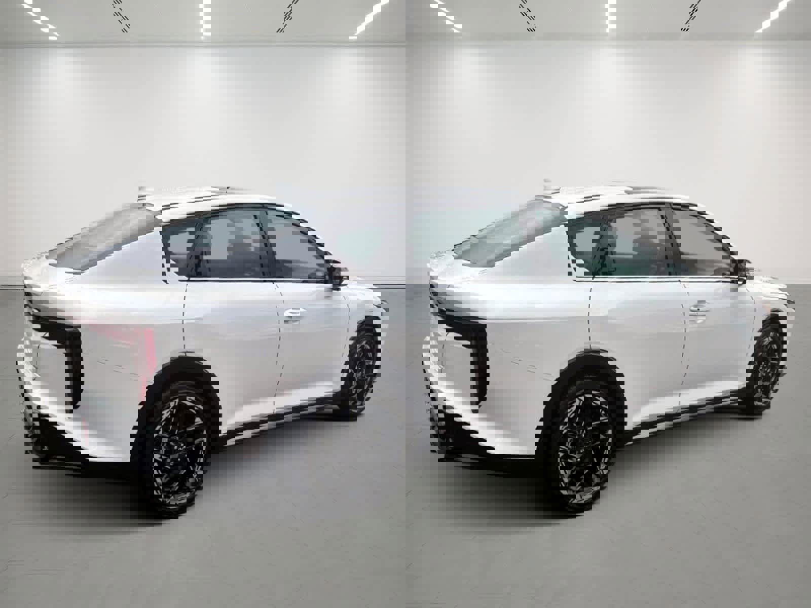 Used 2025 Kia K4 GT-Line w/ GT-Line Premium Package image 4