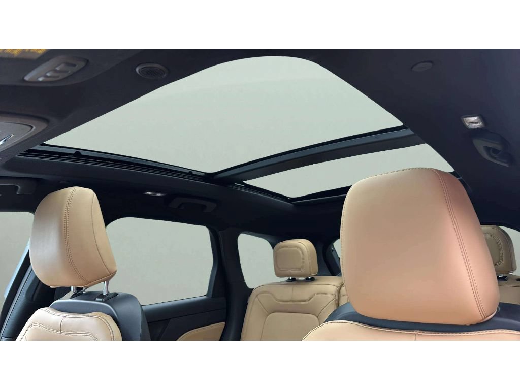 Used 2022 Lincoln Corsair Grand Touring AWD/4WD image 10