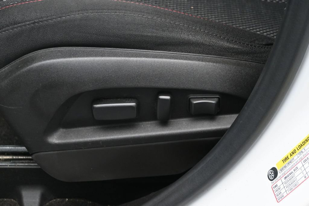 Used 2016 Chevrolet Equinox LT w/ Convenience Package FWD image 11