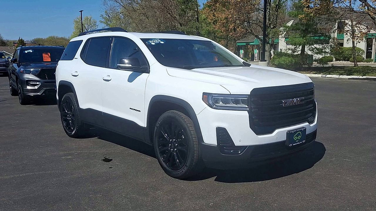 Certified 2023 GMC Acadia SLE w/ Driver Convenience Package AWD/4WD image 5