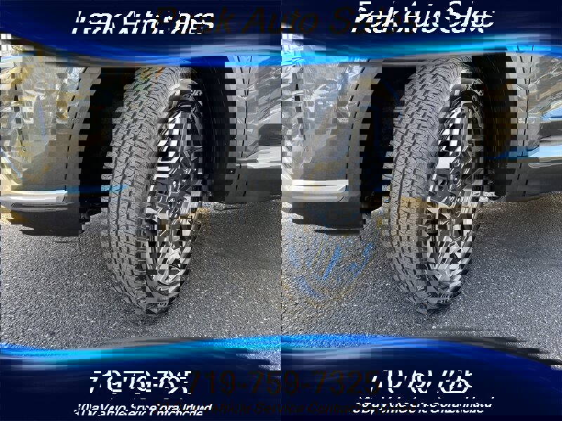 Used 2022 Hyundai Santa Fe Limited image 9