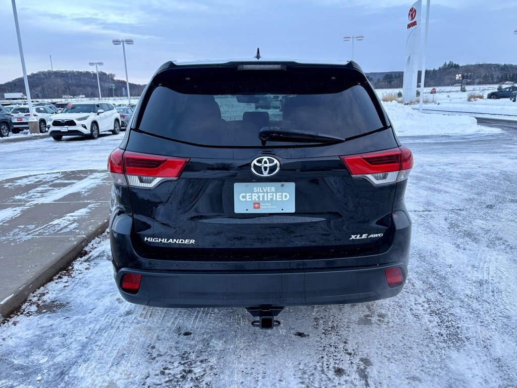 Certified 2018 Toyota Highlander XLE image 4