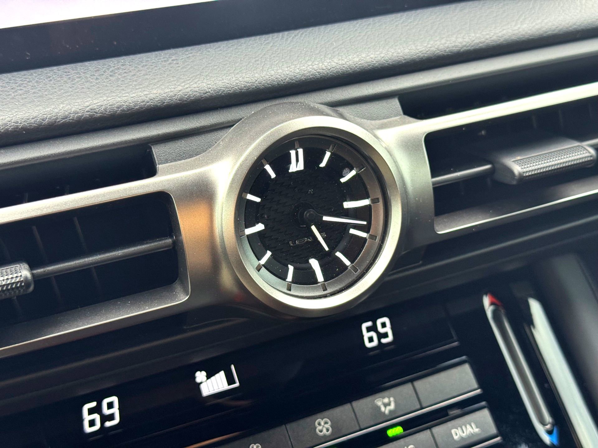 Used 2022 Lexus IS 350 F Sport image 30