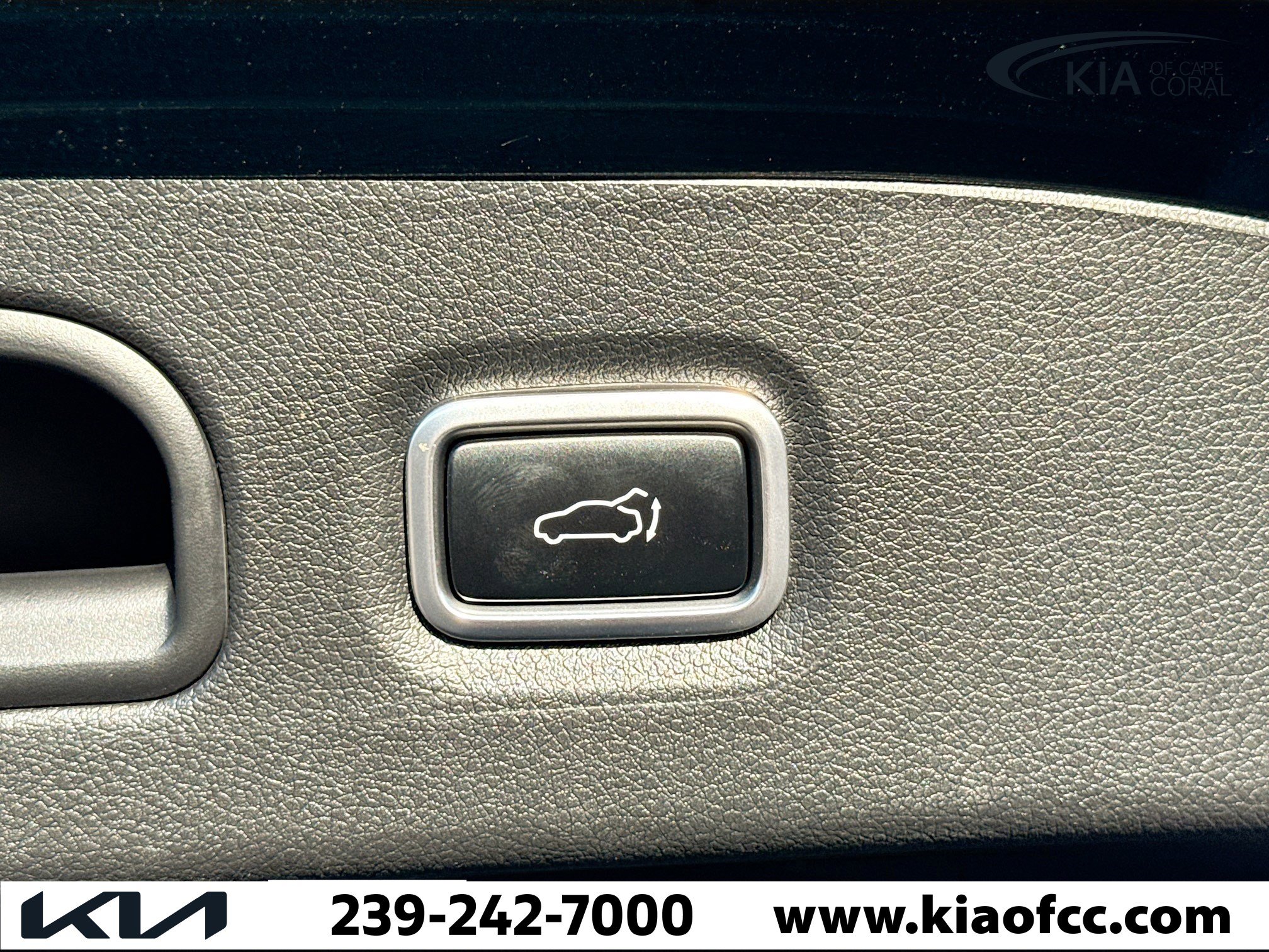 Certified 2023 Kia Stinger GT2 image 13