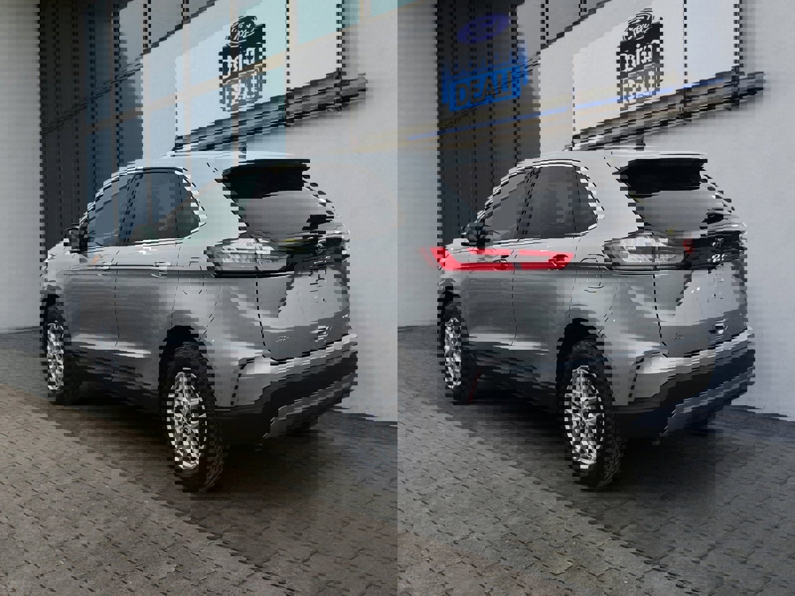 Certified 2022 Ford Edge SEL w/ Convenience Package image 5