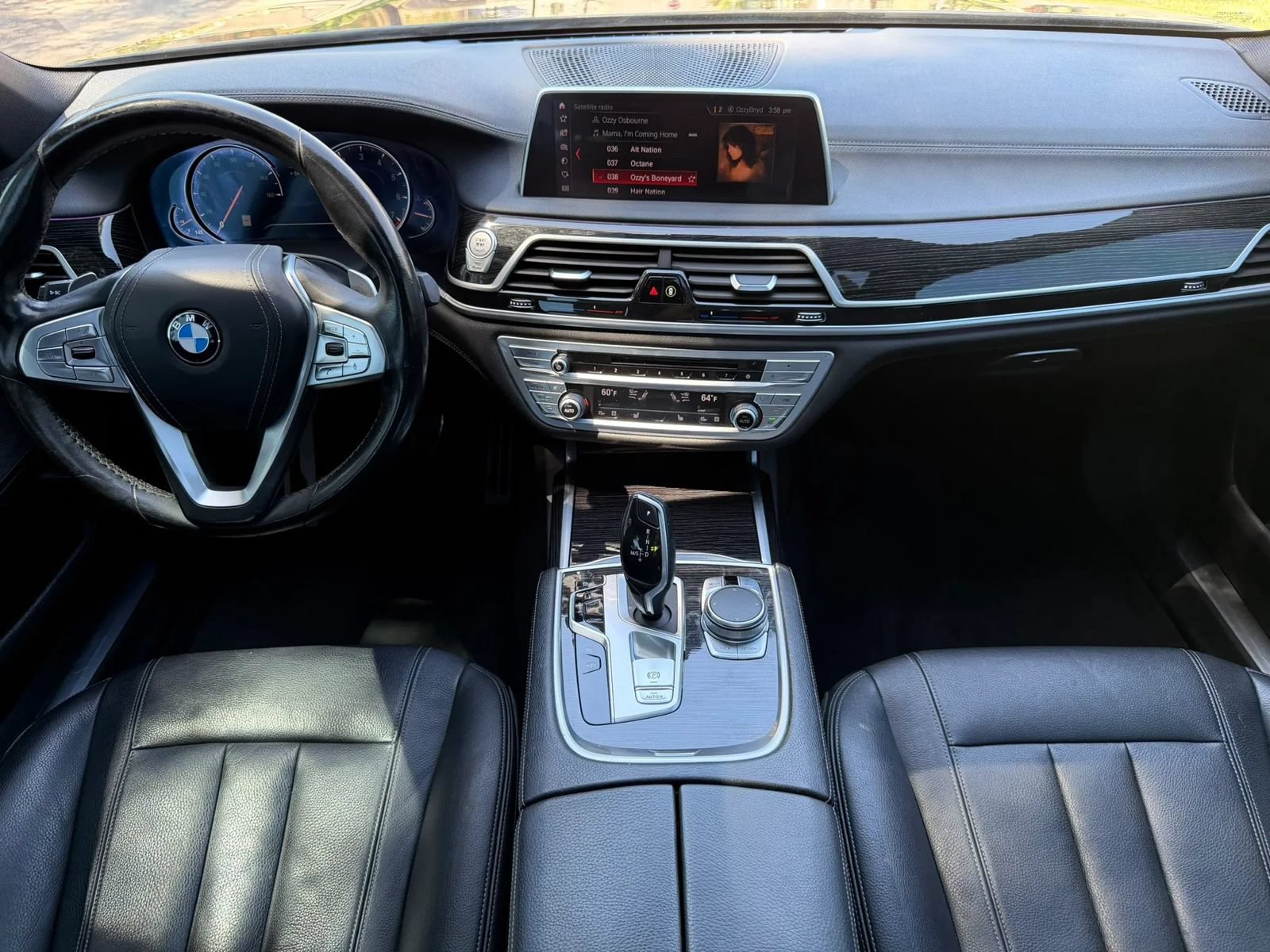 Used 2019 BMW 740i xDrive w/ M Sport Package AWD/4WD image 9
