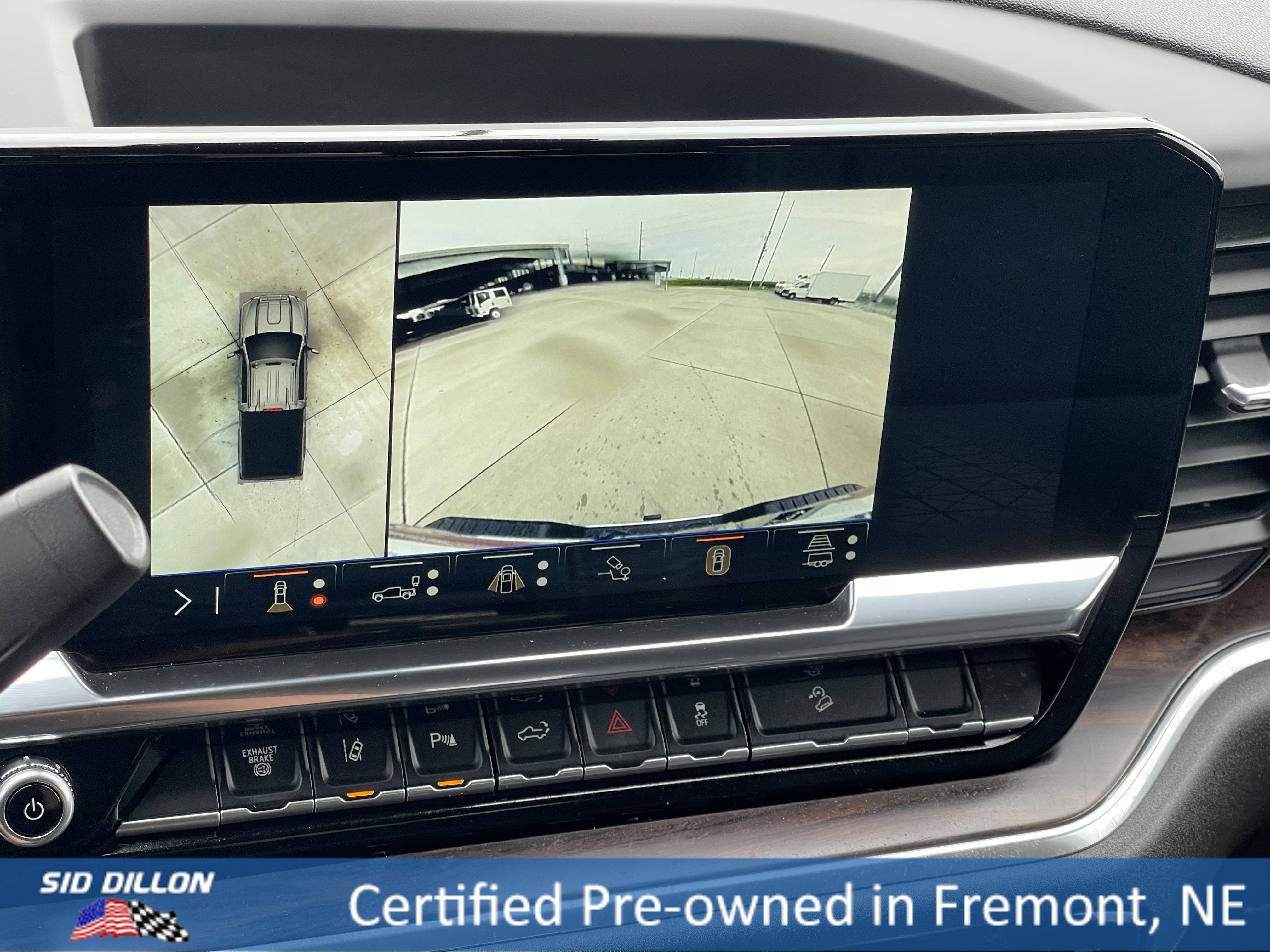 Certified 2024 GMC Sierra 2500 SLT w/ SLT Premium Package image 3