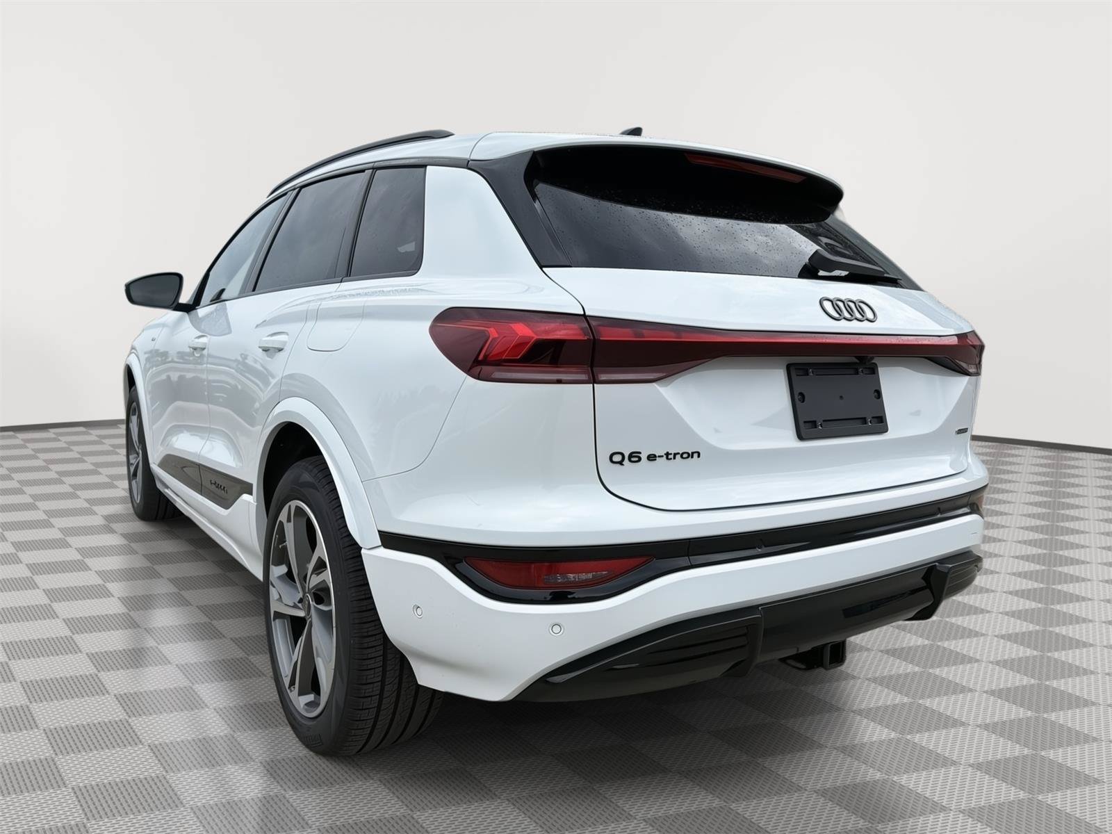 New 2027 Audi Q6 e-tron Premium Plus AWD/4WD image 3