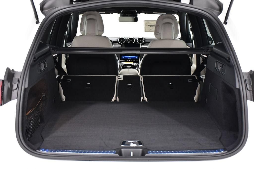 Used 2026 Mercedes-Benz GLC 300 4MATIC image 23