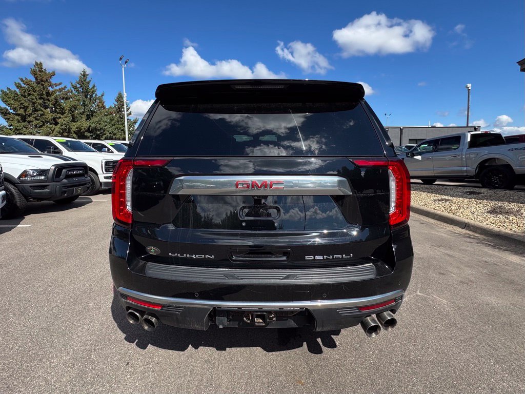 Used 2021 GMC Yukon Denali w/ Denali Ultimate Package AWD/4WD image 9