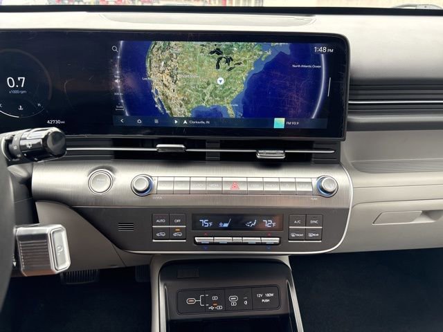 Used 2024 Hyundai Kona Limited image 15