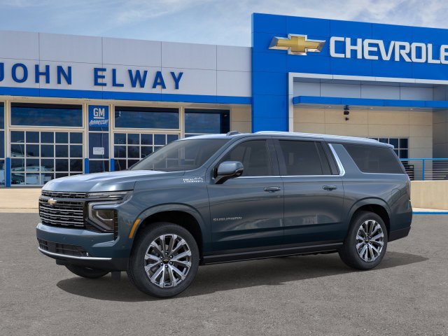 New 2027 Chevrolet Suburban High Country AWD/4WD image 2