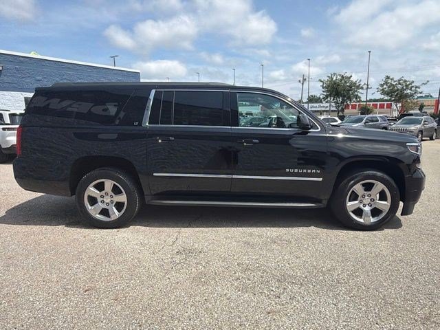Used 2018 Chevrolet Suburban LT AWD/4WD image 6