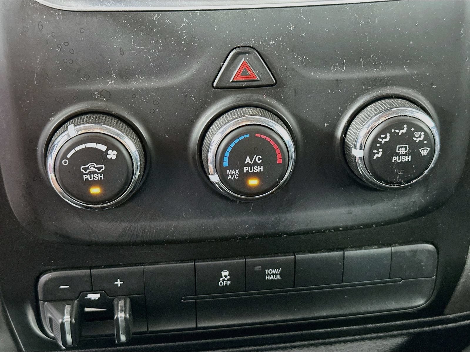 Used 2013 RAM 1500 Express RWD image 14