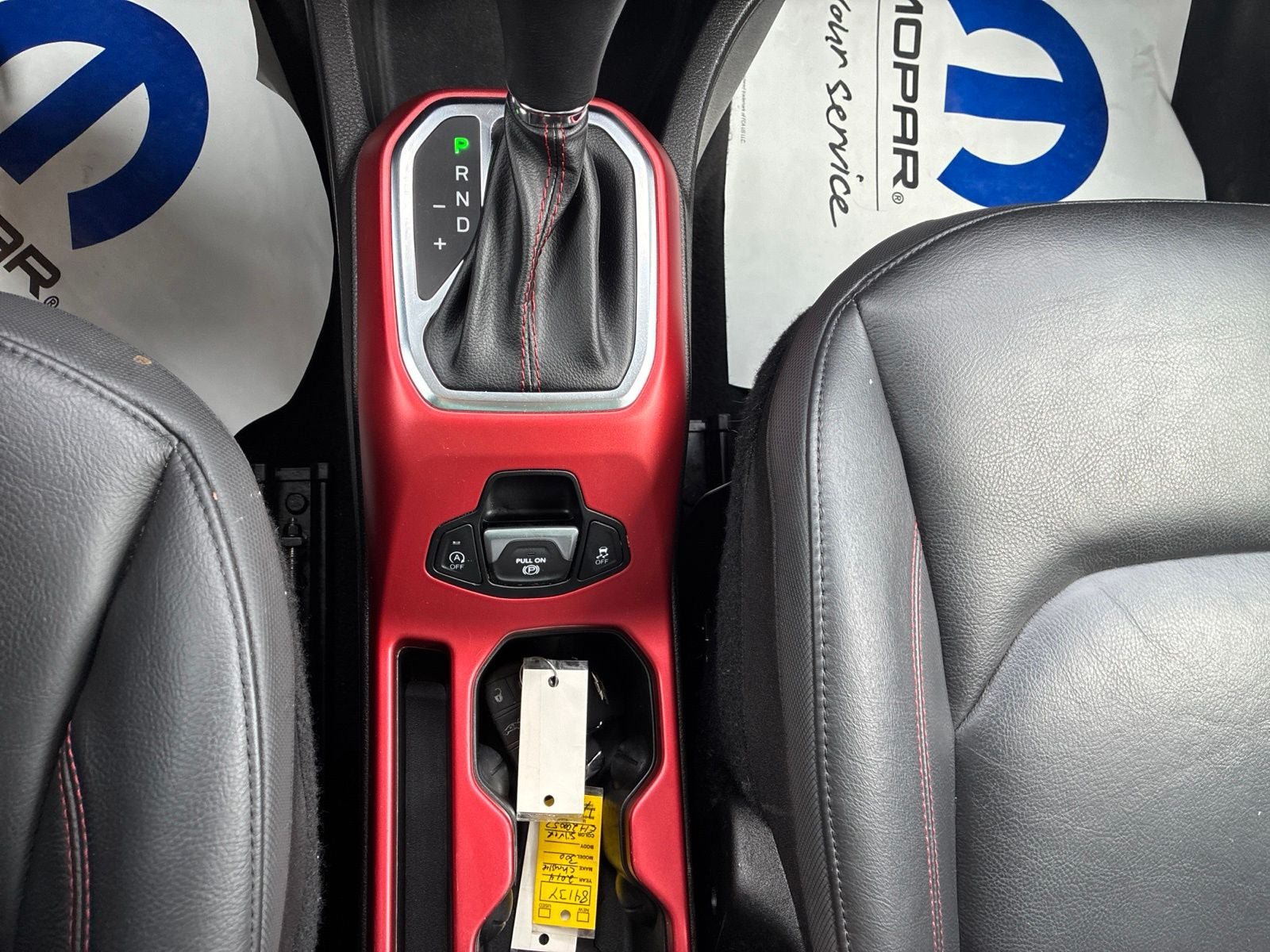 Used 2022 Jeep Renegade Trailhawk AWD/4WD image 24