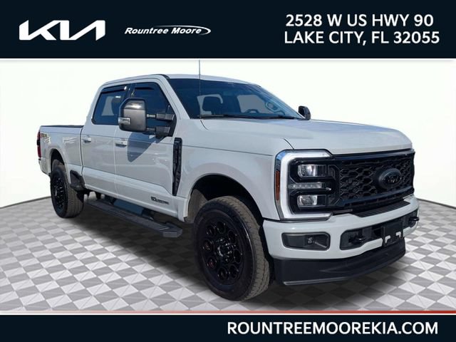 Used 2025 Ford F350 Lariat w/ Black Appearance Package