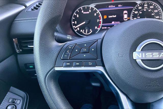 Certified 2025 Nissan Sentra SV image 22