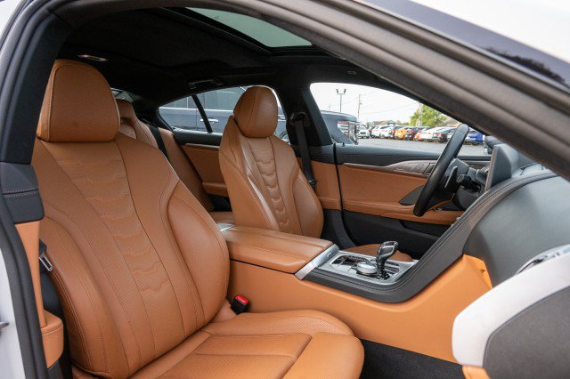 Used 2025 BMW 840i RWD image 37