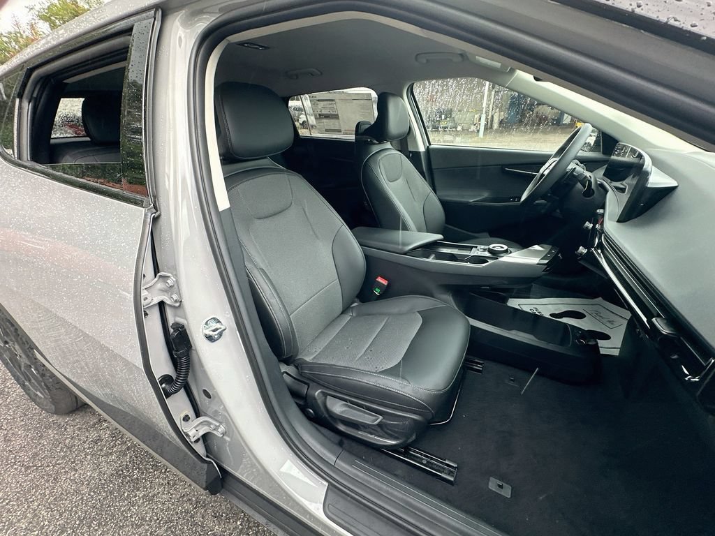 New 2026 Kia EV6 Light RWD image 27