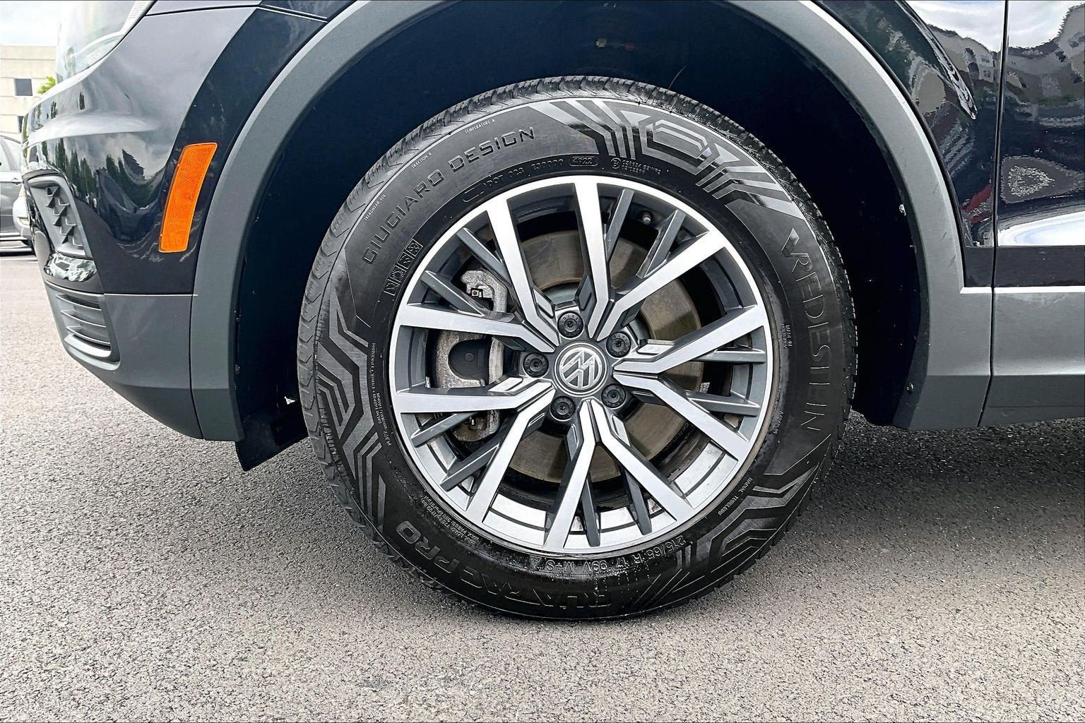 Used 2019 Volkswagen Tiguan SE AWD/4WD image 8