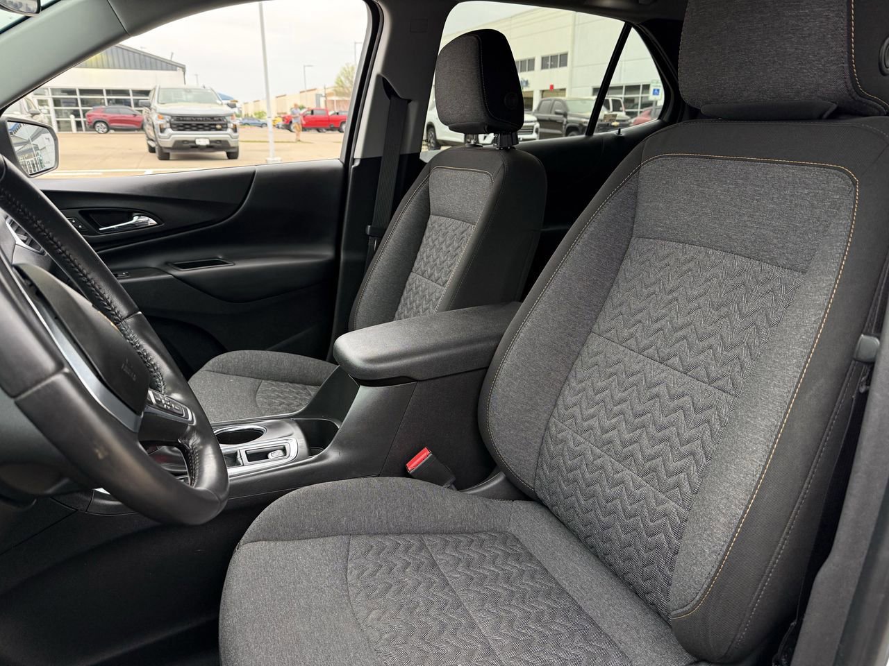 Used 2022 Chevrolet Equinox LT image 22