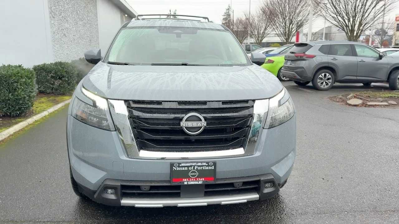 New 2025 Nissan Pathfinder Platinum w/ Cargo Package image 5
