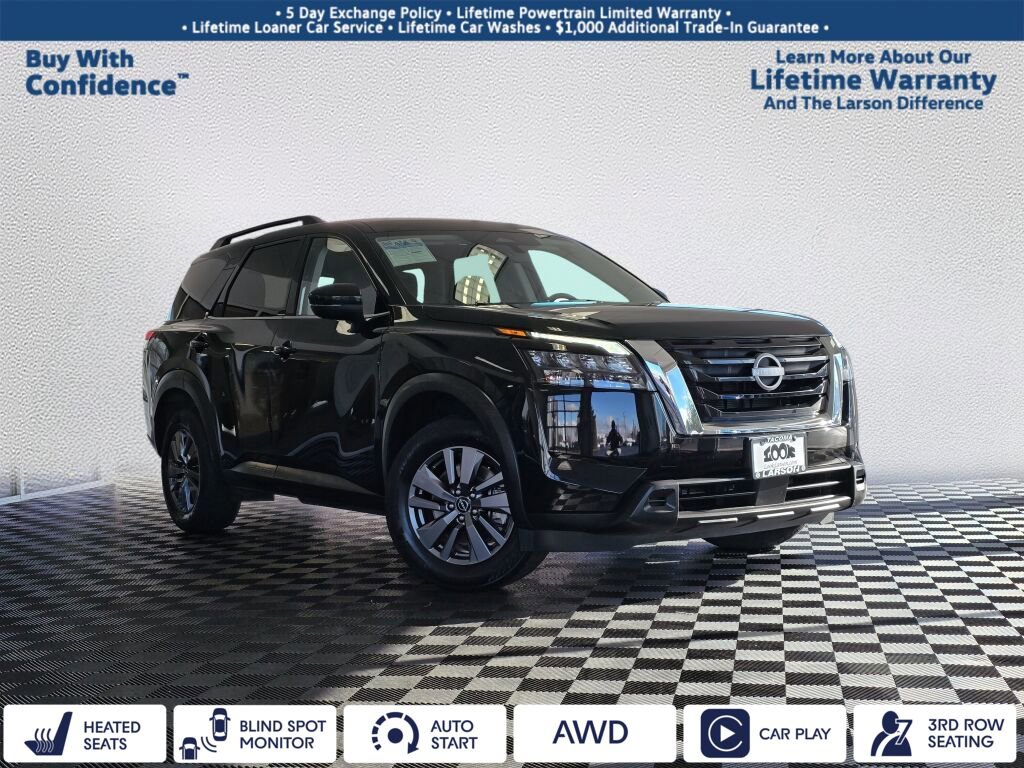 Used 2025 Nissan Pathfinder SV