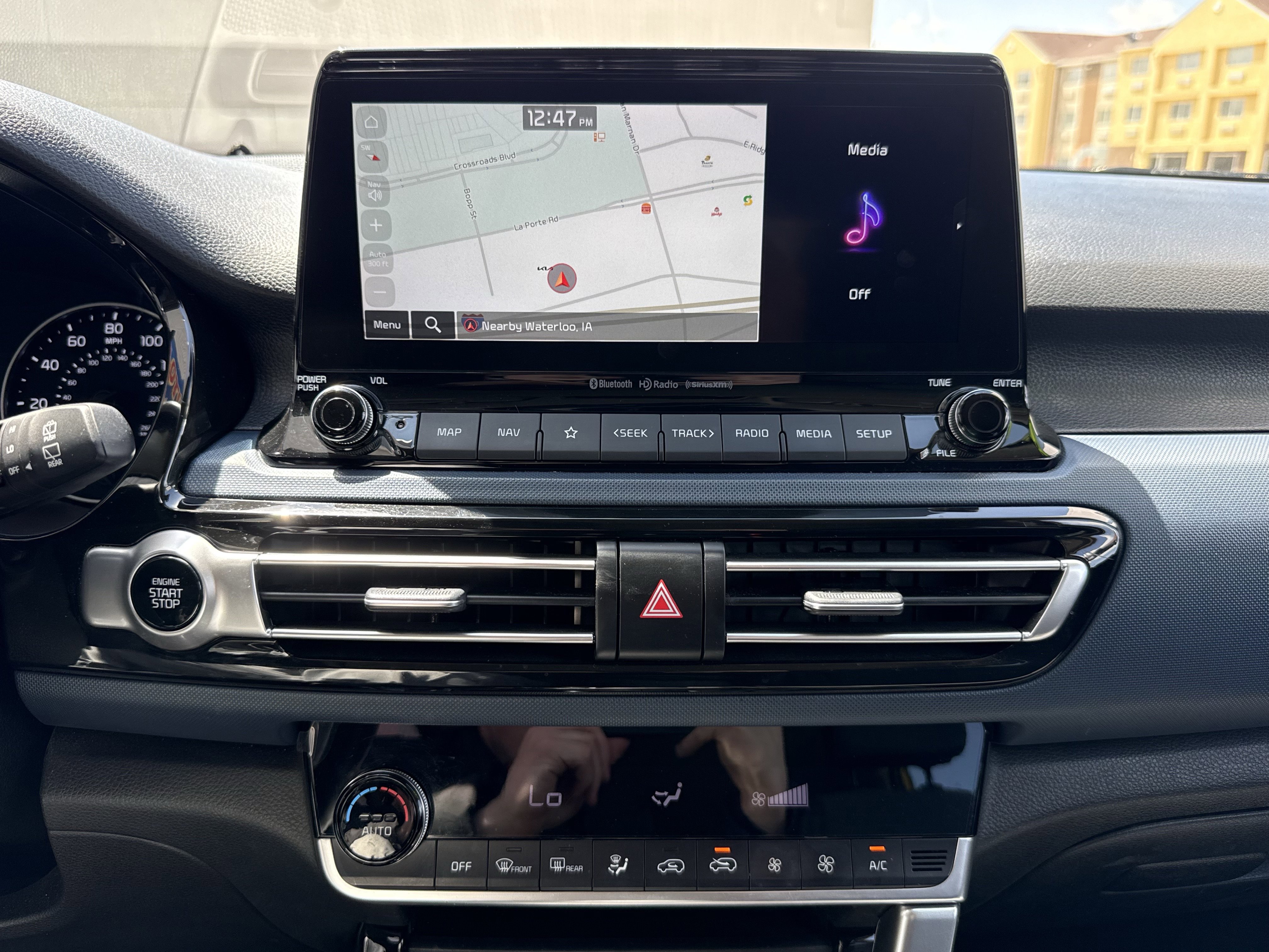 Used 2023 Kia Seltos S w/ Navigation Package AWD/4WD image 11