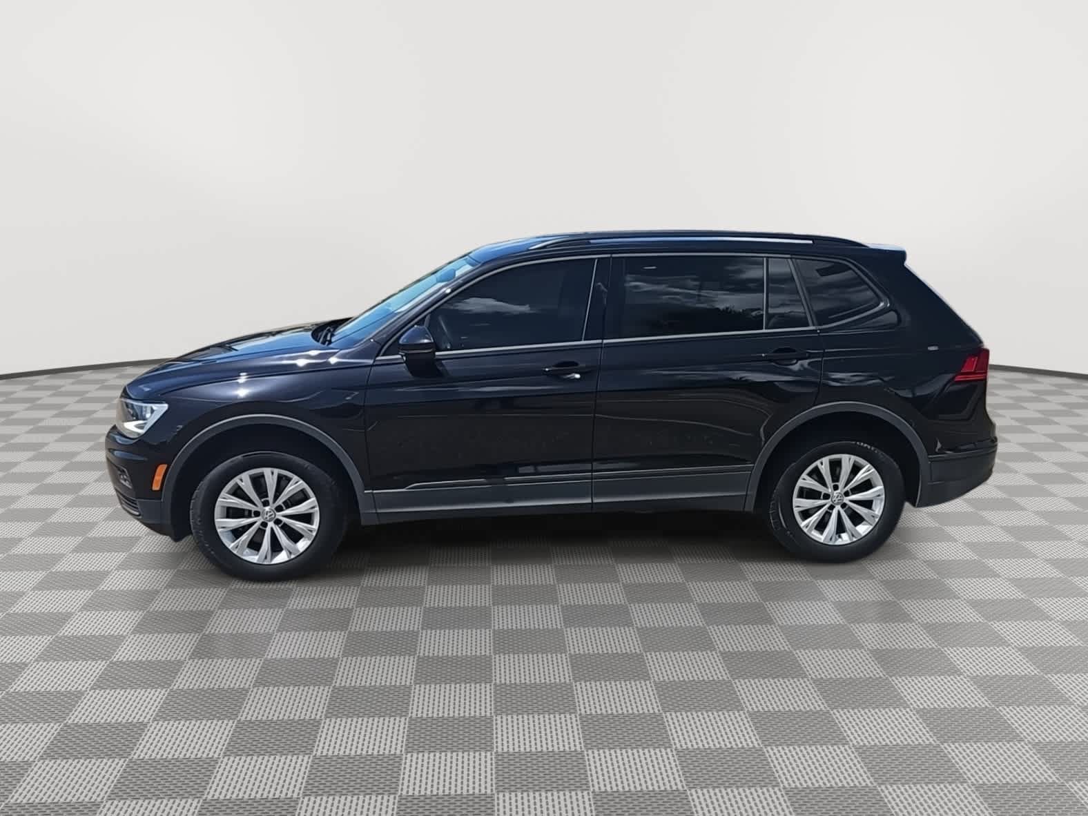 Used 2020 Volkswagen Tiguan S FWD image 5