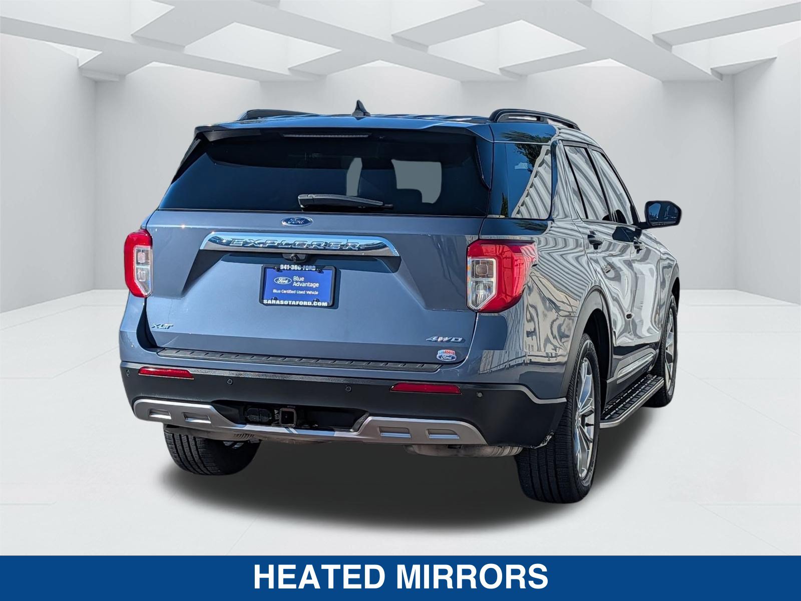 Certified 2021 Ford Explorer XLT w/ Equipment Group 202A AWD/4WD image 5