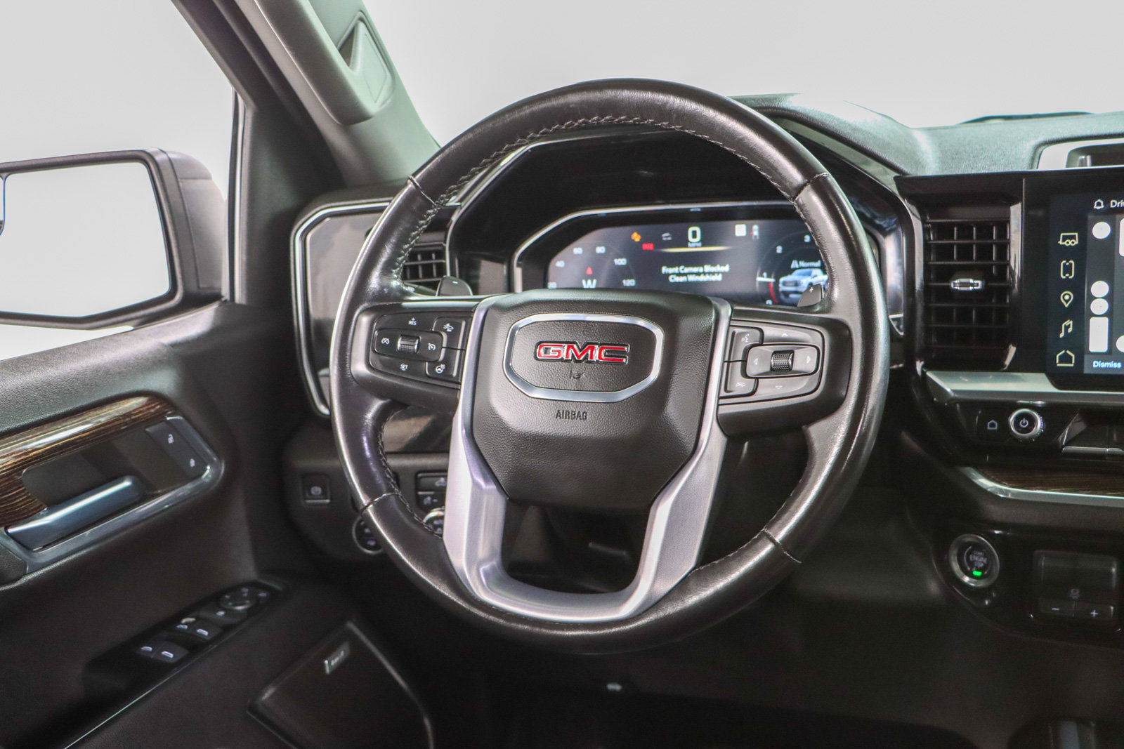 Used 2023 GMC Sierra 1500 Elevation w/ Preferred Package image 14