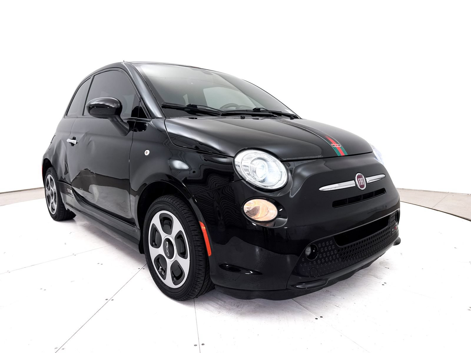 Used 2017 FIAT 500 e FWD image 8