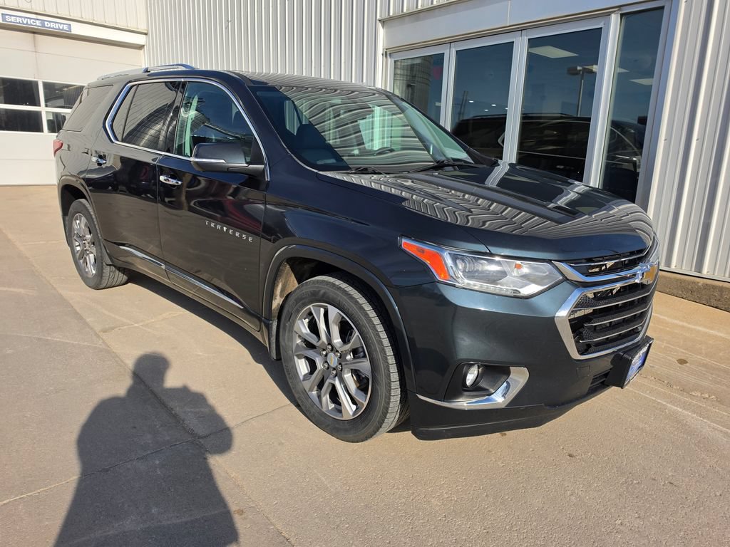 Used 2021 Chevrolet Traverse Premier AWD/4WD image 5